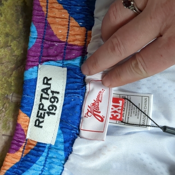 Rugrats reptar shorts back zipped pocket size 3XL big and tall - Picture 2 of 6